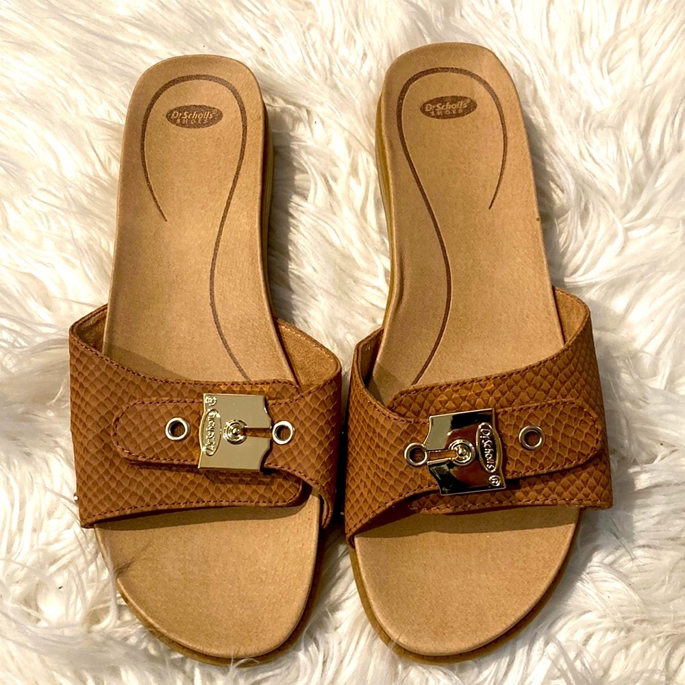 DR. SCHOLLS SANDALS NEW